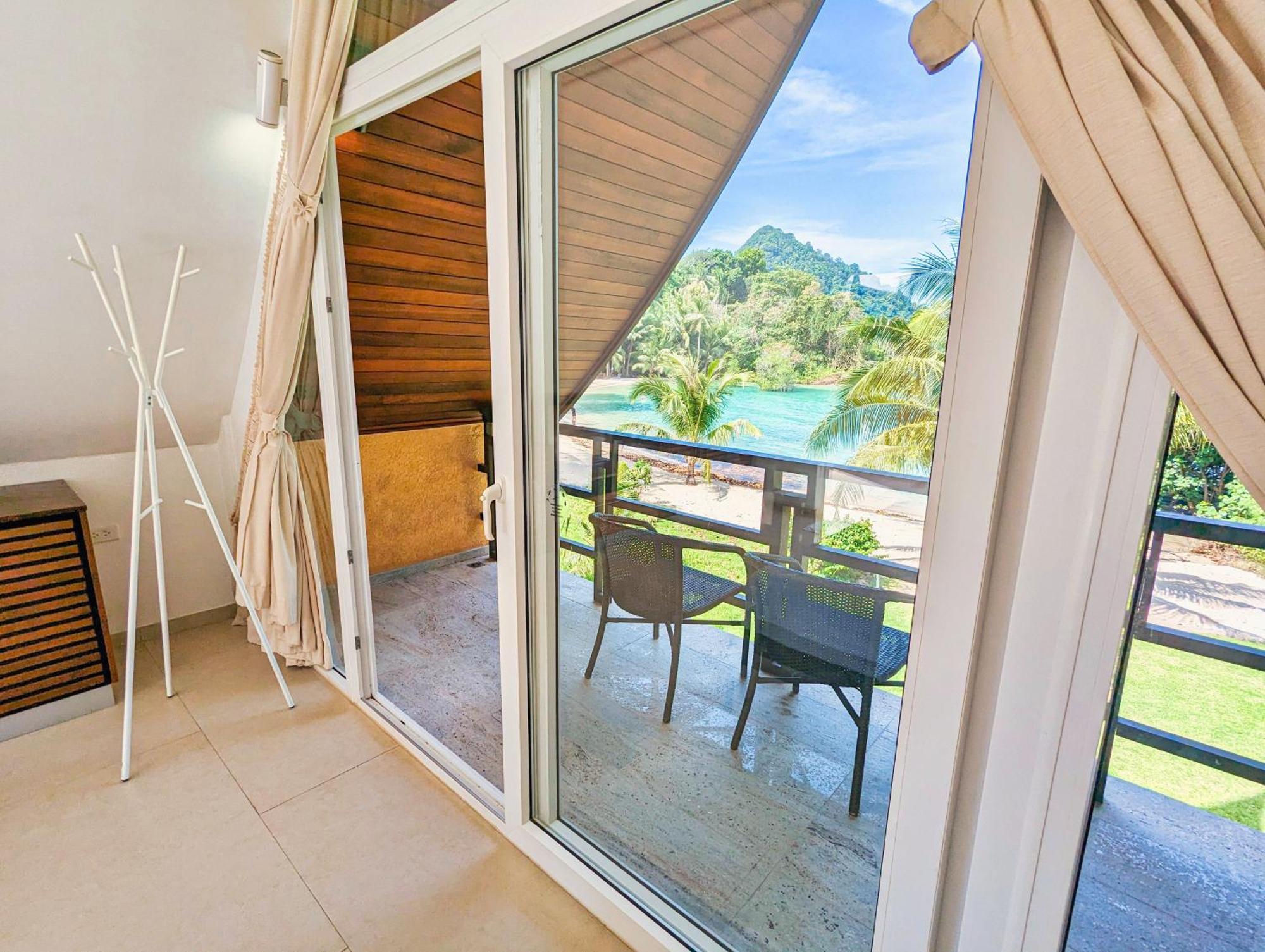 Half Moon Beach Villa - By Kohchangvillas 象岛 外观 照片